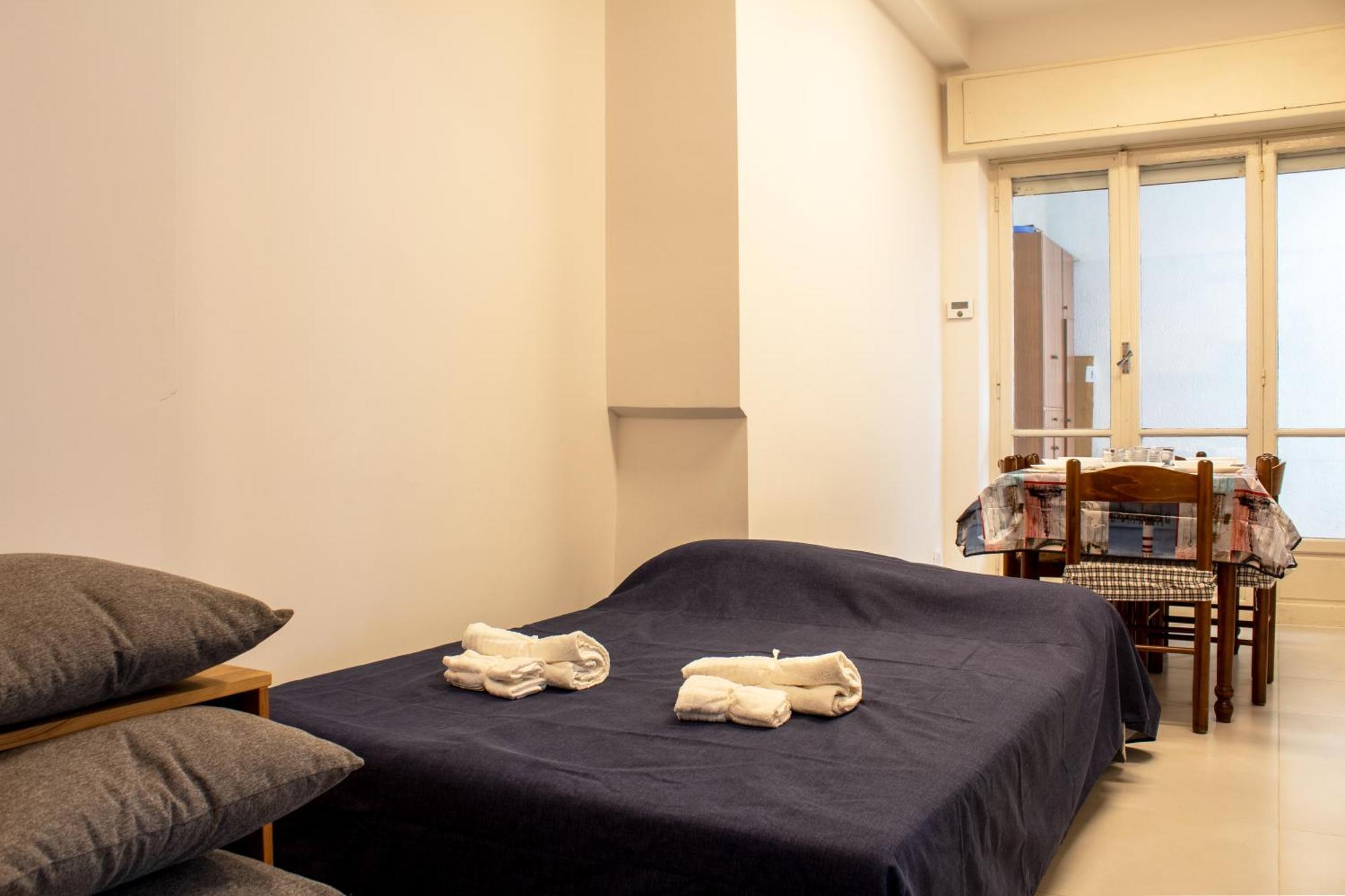 100 Metri Dal Mare Relax A Due Passi Dal Centro Apartman Finale Ligure Kültér fotó
